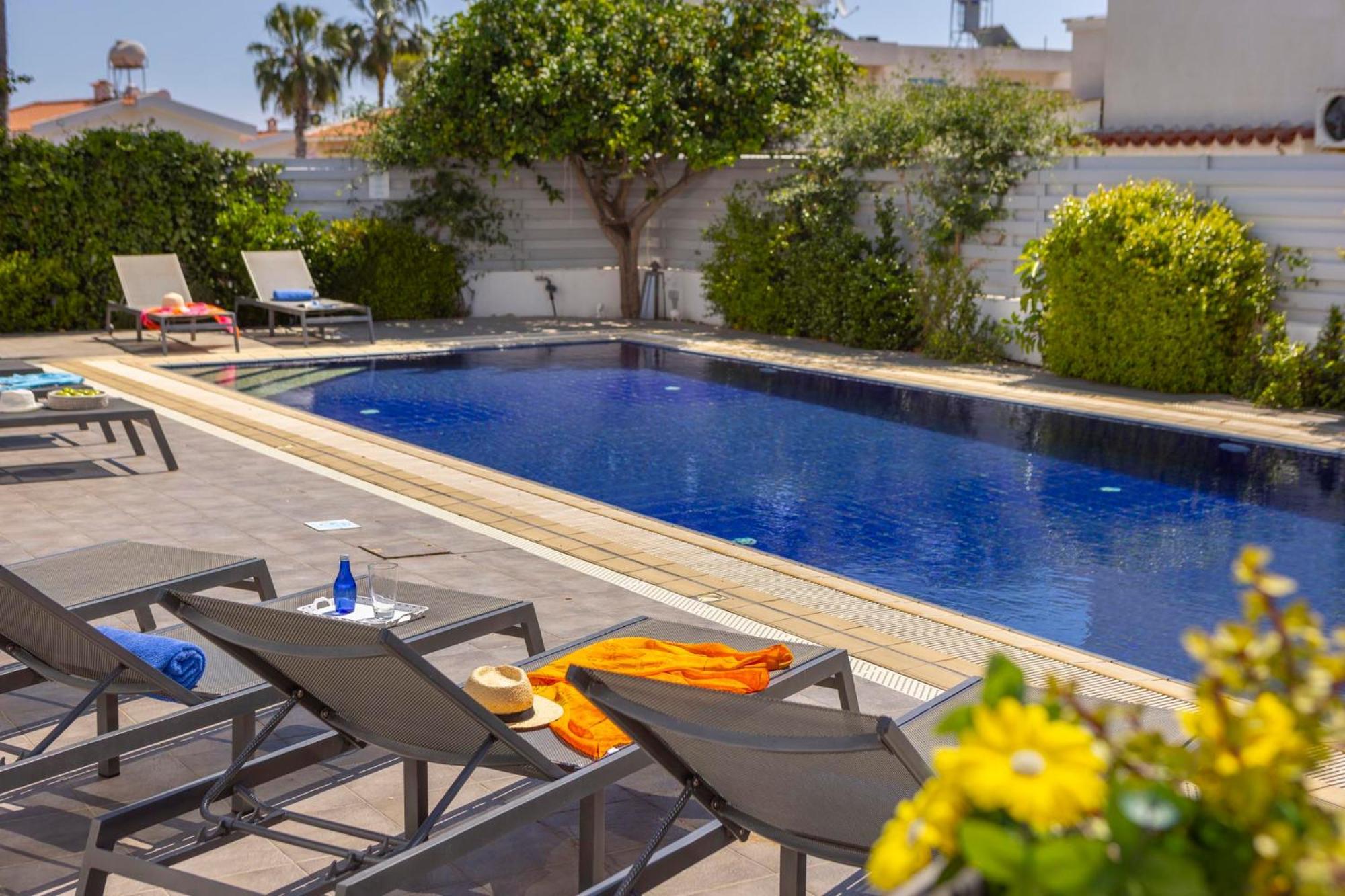 Azure Luxury Pool Villa Protaras Buitenkant foto